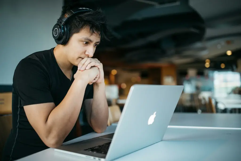 Accompagnement burnout en ligne - RALTIORA COACHING